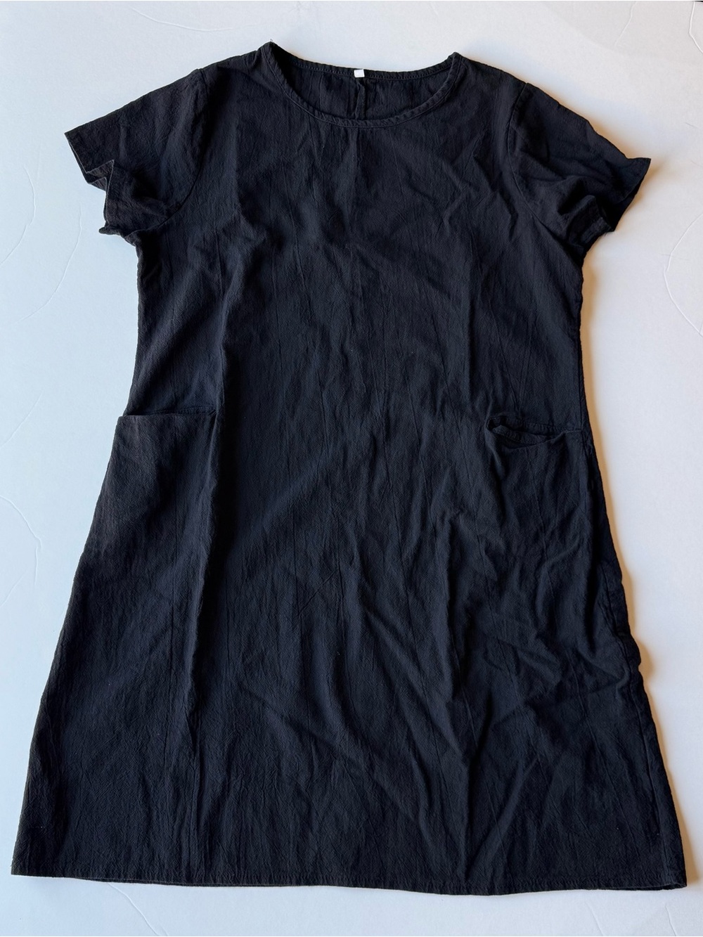 Black Short-Sleeve Pocket Shift Dress XL - Picture 2 of 8